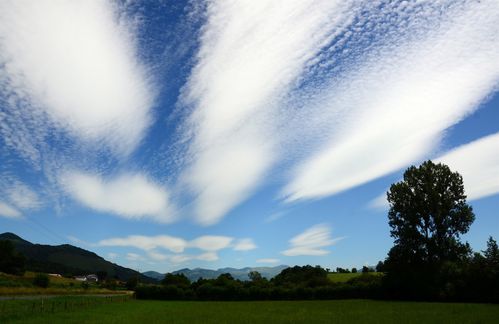 Nuages-du-troisieme-type.JPG