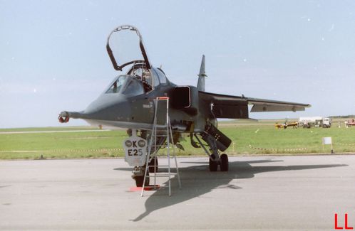 Sepecat-Jaguar-E-25-7-PK-2.jpg