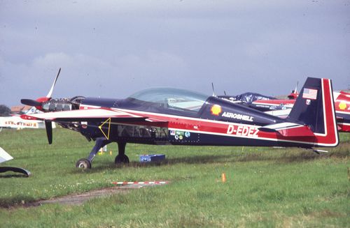 extra 300 D-EDEZ (4)