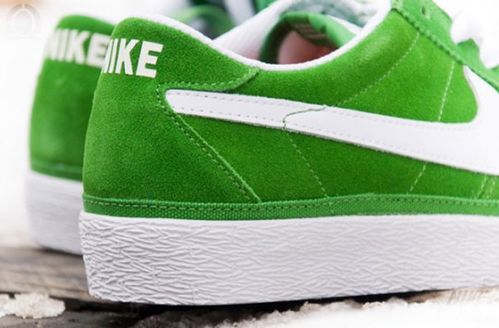 nike-sb-ss2010-bruin-green-leaf-21-540x355