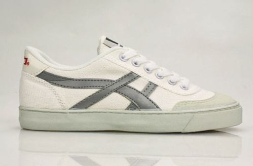 warrior-footwear-ss2010-4
