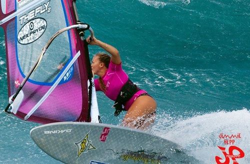 Tatiana-Howard-surf-stand-up-paddle-mauii-Hawaii-3.jpg