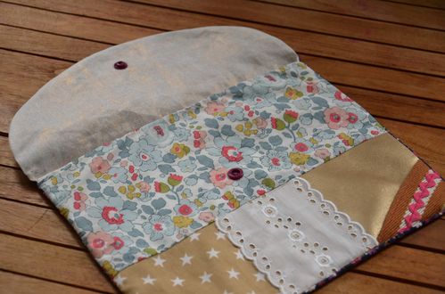 pochette-carnet-sante-ouverte.jpg