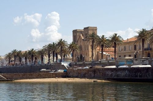 la cale près de bône