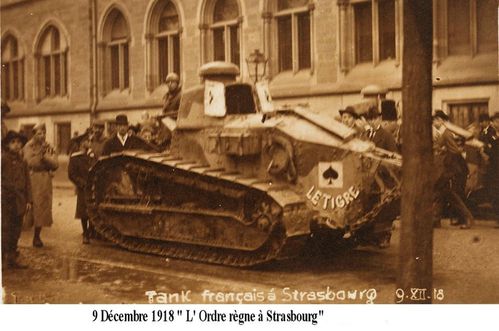 Tank-francais-a-Strasbourg.jpg