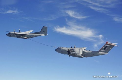 A400M C160 refueling simulation