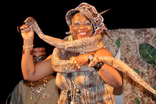 La-reine-mere-du-carnaval-tropical-2011-Marcelle-epouse-Ma.jpg