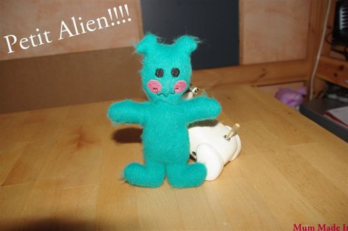 Alien--Large-.jpg