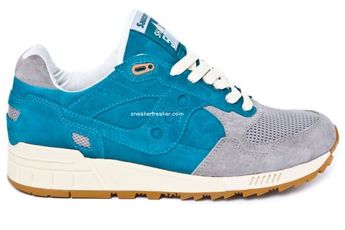 Saucony_Bodega_aqua1-1.jpg