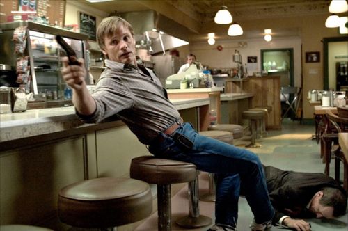 Parce que Viggo, il peut se défendre tout en prenant son p'tit déj. Il est comme ça. a-history-of-violence-2005-35-g