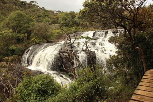 sri-lanka-cascade.jpg