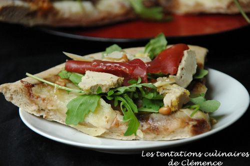 pizza-poire-chutney-foie-gras-et-bressaola2.jpg