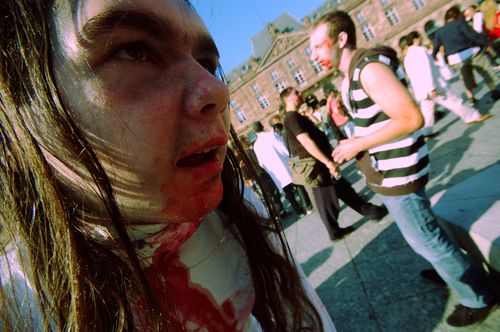 ZOMBIE-WALK_0208_PAD.jpg