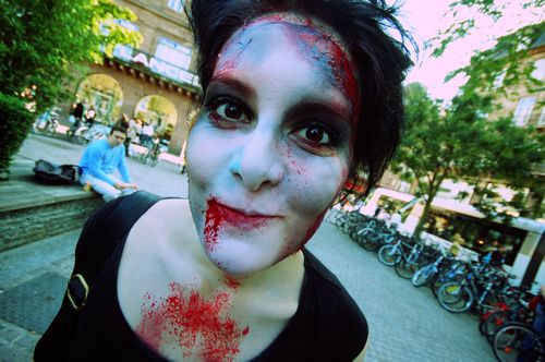 ZOMBIE-WALK_0221_PAD.jpg