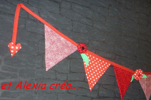 guirlande rouge détail2