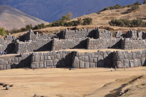 063 - Forteresse de Sacsahuaman au dessus de cuzco