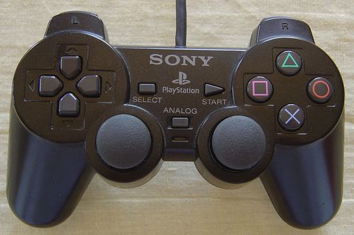 Sony---Playstation-2---Manette-1-.JPG