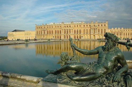 Versailles_chateau.jpg
