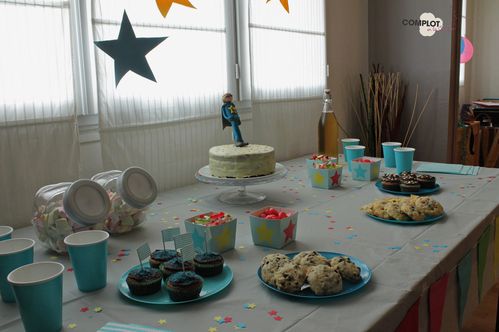 Sweet Table « Toy Story » - le premier anniversaire avec les copains -  Complot dans la cuisine