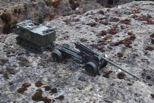 M4-152-007_1.JPG