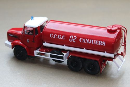 Camion RENAULT GBH280 POMPIERS citerne CANJUERS 1/43