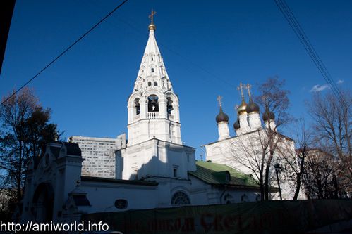 Promenade-rue-de-Moscou 5592