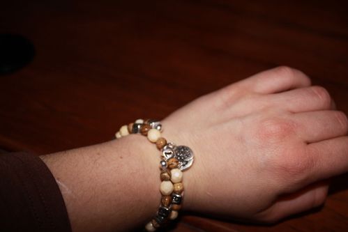 bracelet-d-allaitement2.jpg