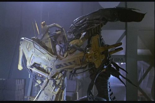 Mech-aliens-queen.jpg