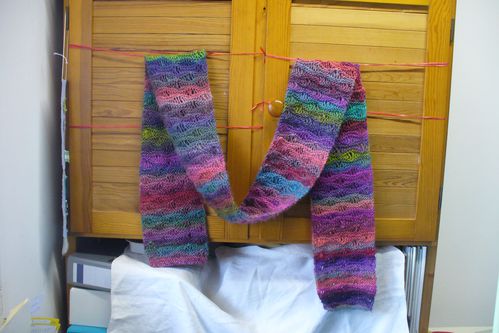 écharpe point de vagues laine lang yarns mille colori