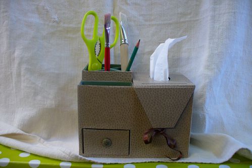 boîte à mouchoirs de bureau d'Annie