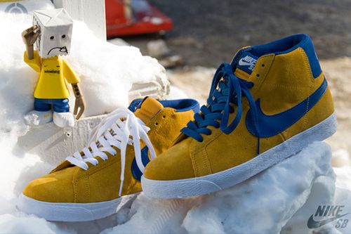 nike-blazer-sb-gold-leaf-1.jpg