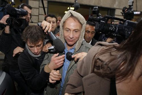 598698 french-author-michel-houellebecq-speaks-to-the-media