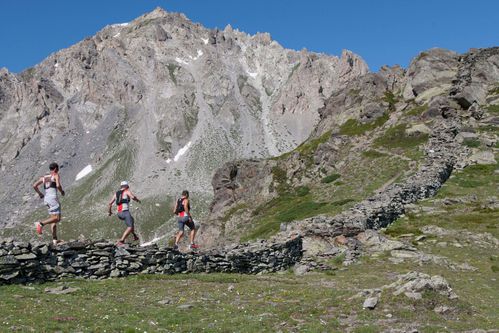 3-Reconnaissance-parcours-Serre-Che-Trail-Salomon-photo-R-G.jpg