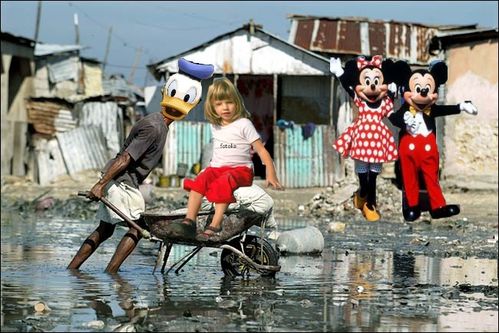 disneyland dans la merde bidonville-disney.jpg