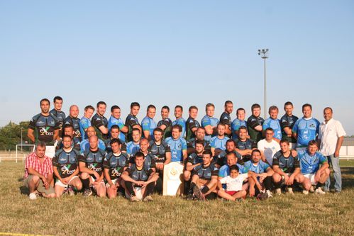 photo-de-groupe-rugby-2011-036.jpg