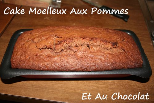 cake-moelleux-aux-pommes-et-au-chocolat.jpg