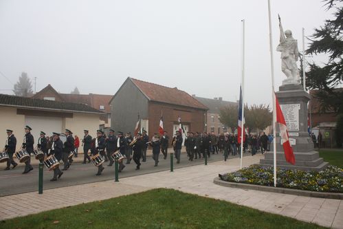 11 nov 2011 Thélus.