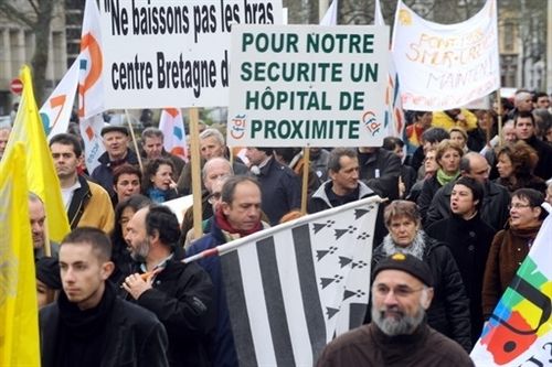 27-07-10 manifestation-fin-2008-a-quimper-pour