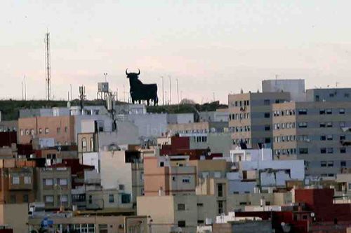 toro osborne melilla 2