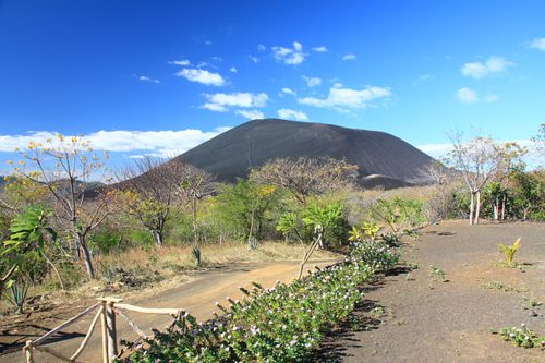 N Leon Cerro Negro 06