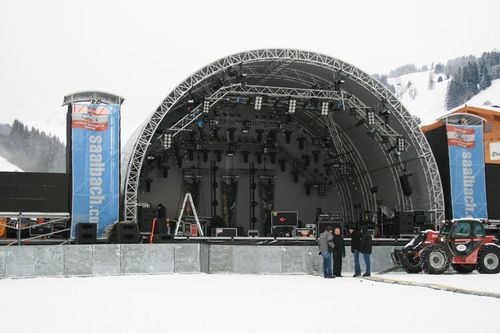saalbach on stage