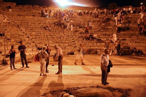 588j Ségeste, théâtre antique, après l'Électre d'Eurip