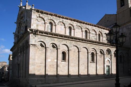 635a2 Troia, cattedrale di Santa Maria Assunta