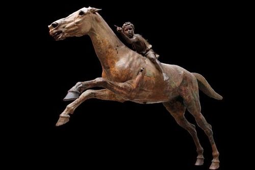 682c2a Cheval et jockey, 140 avt JC