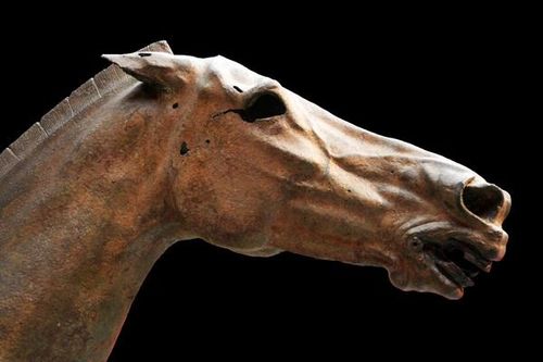 682c2b Cheval et jockey, 140 avt JC