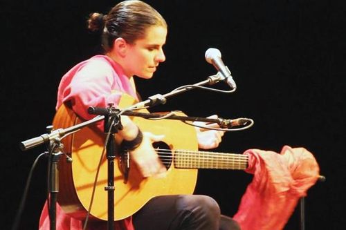 776h2 Katerina Fotinakis en concert à Athènes