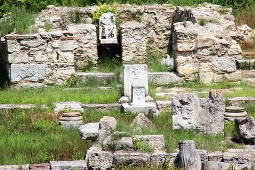 817i4 sanctuaire de Zeus Hypsistos, Dion