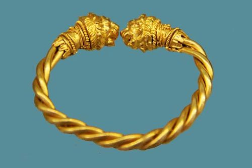 818b1 bracelet d'or, tombe macédonienne, 3e s. avt JC