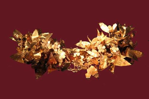 834d1b couronne de myrte en or (325-300 avant JC)