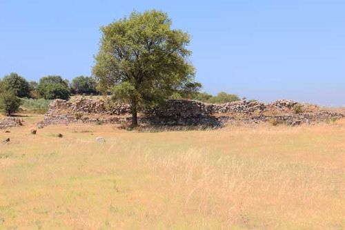 840c2c Murs d'Amphipolis